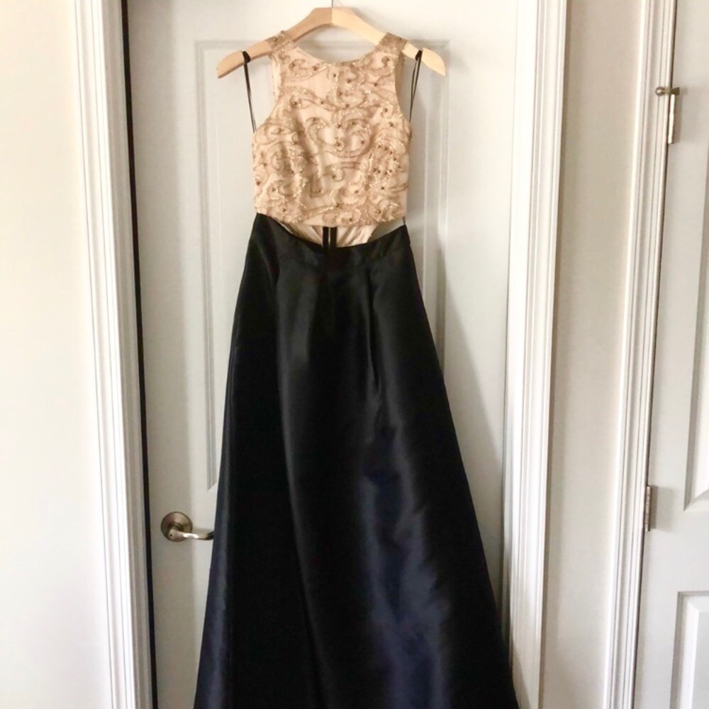 Windsor Black & Gold Evening Gown